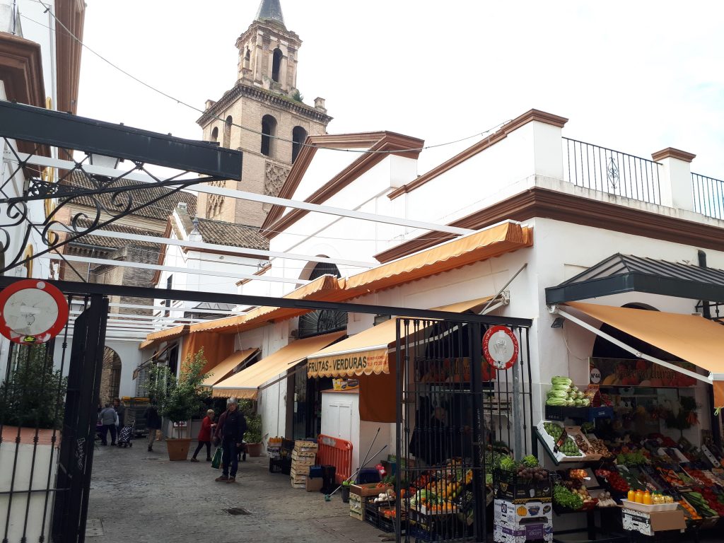 Étals du marché feria à Séville
